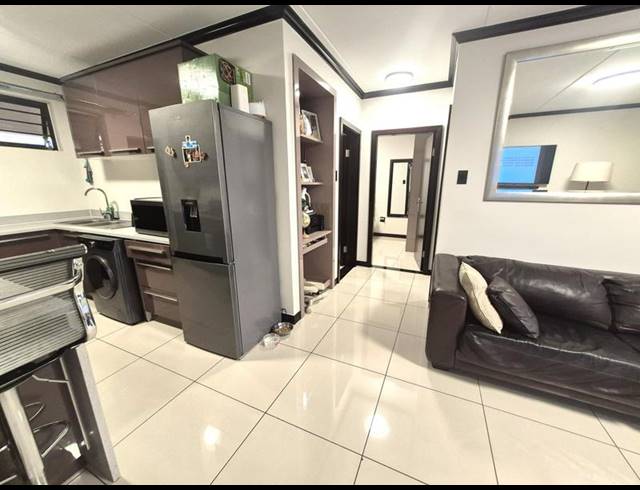 2 BEDROOM PROPERTY TO RENT IN BLUE HILLS